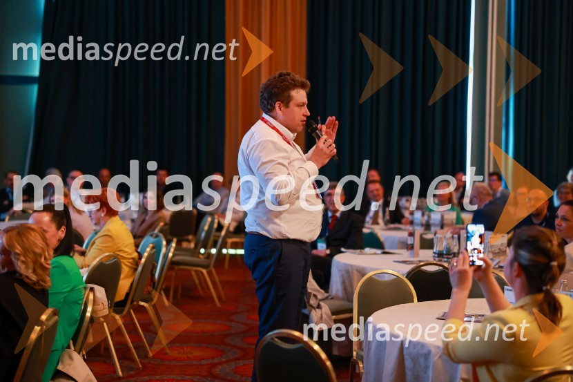  Jure Thaler, direktor razvoja, LOTRIČ Meroslovje10. mednarodni Logistični kongres