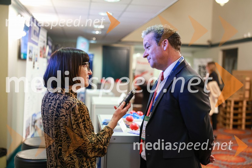  ... ;  Igor  Žula, predsednik Slovenskega logističnega združenja 10. mednarodni Logistični kongres