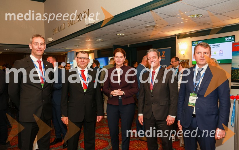  ... ;  ... ; mag. Alenka Bratušek, Ministrica za infrastrukturo;  Igor  Žula, predsednik Slovenskega logističnega združenja ;  Boštjan Napast, predsednik uprave Geoplin d.o.o. 10. mednarodni Logistični kongres
