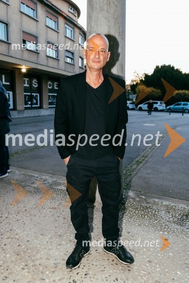  Miha Golob, upravnik in umetniški vodja, SLG CeljeIkigai, premiera v SLG Celje