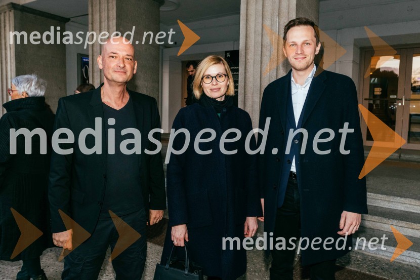  Miha Golob, upravnik in umetniški vodja, SLG Celje;  Mojca  Črešnik, arhitekta;  Matija Kovač, župan, MO CeljeIkigai, premiera v SLG Celje