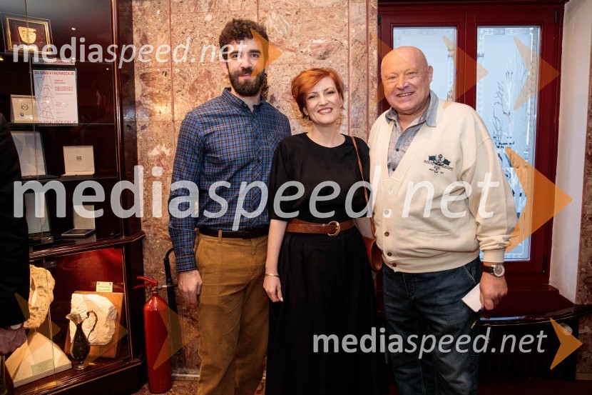 dr. Sašo Slaček Brlek, raziskovalec na FDV; dr. Asta Vrečko, ministrica za kulturo;  Nace Junkar, operni pevec53. Teden slovenske drame, sklepna slovesnost s podelitvijo nagrad