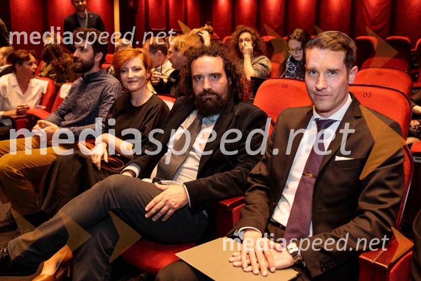 dr. Asta Vrečko, ministrica za kulturo;   Jure Novak, režiser, direktor, Prešernovo gledališče Kranj;  Janez Černe, podžupan Mestne občine Kranj53. Teden slovenske drame, sklepna slovesnost s podelitvijo nagrad