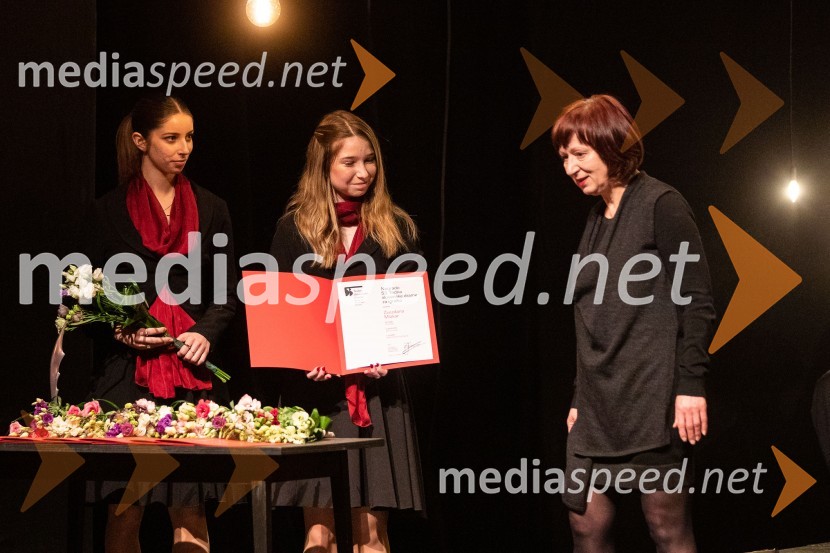  ... ;  ... ;  Diana Koloini, dramaturginja53. Teden slovenske drame, sklepna slovesnost s podelitvijo nagrad