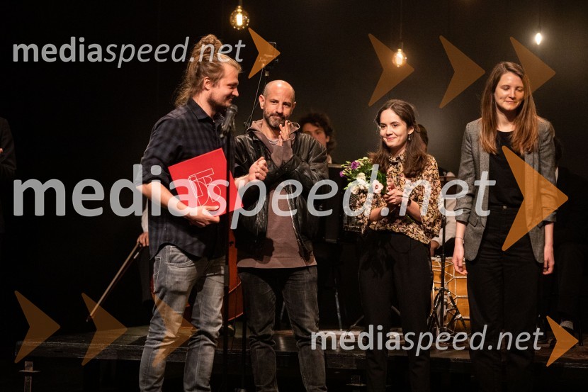  Žiga  Divjak, režiser;  Iztok Drabik Jug, igralec;  Lara Wolf Završnik, igralka;  ... 53. Teden slovenske drame, sklepna slovesnost s podelitvijo nagrad