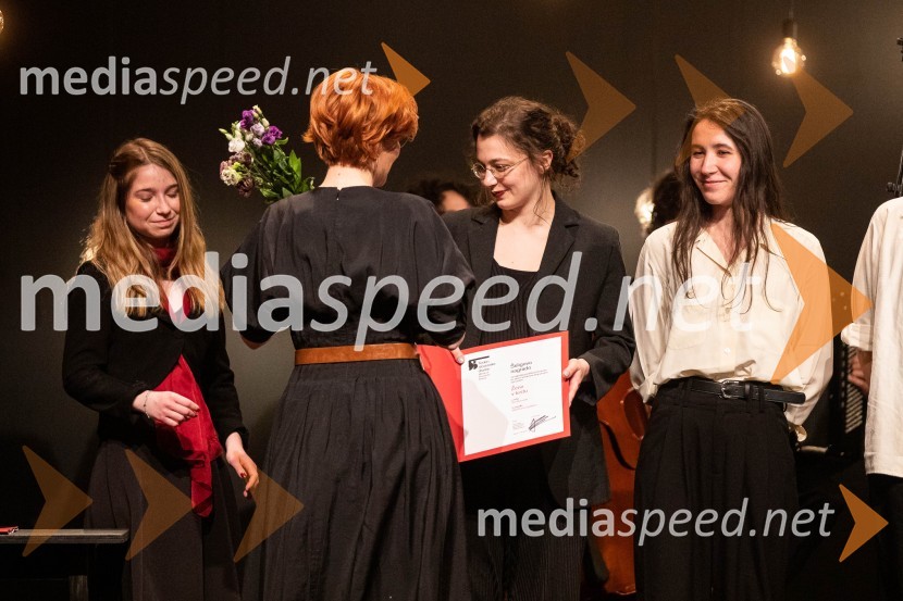  ... ; dr. Asta Vrečko, ministrica za kulturo;  Maruša Mali, scenografinja;  Iva Štefanija Slosar, dramaturginja53. Teden slovenske drame, sklepna slovesnost s podelitvijo nagrad