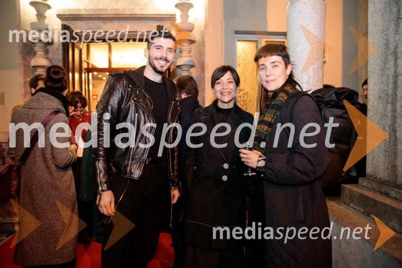  ... ;  ... ;  Tery  Žeželj, dramaturginja53. Teden slovenske drame, sklepna slovesnost s podelitvijo nagrad