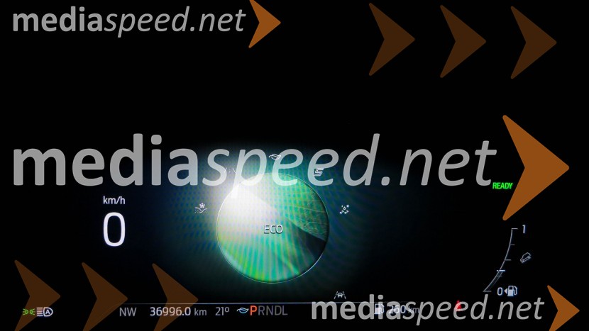 Ford KUGA ST - Line X 2.5 Duratec hybrid 140 kW