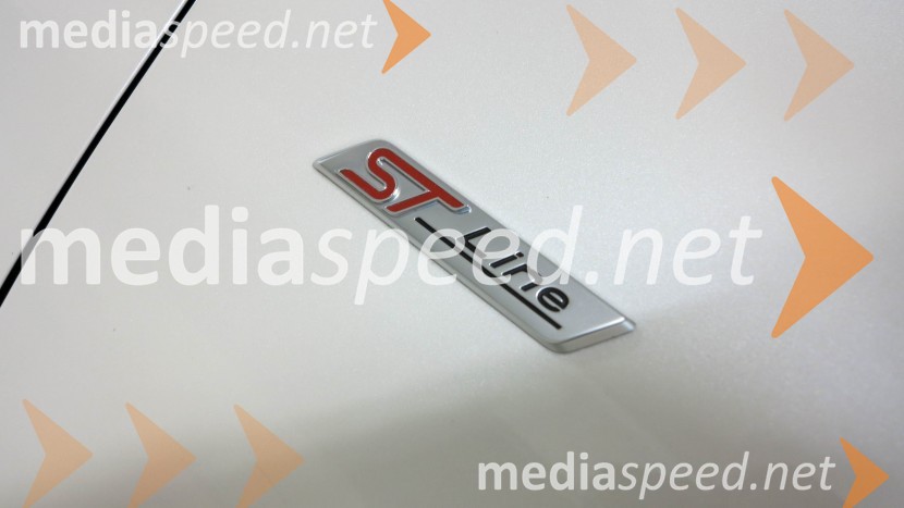 Ford KUGA ST - Line X 2.5 Duratec hybrid 140 kW