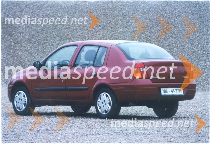 Renault Clio: naša zgodba in zgodbe miljonov kupcev