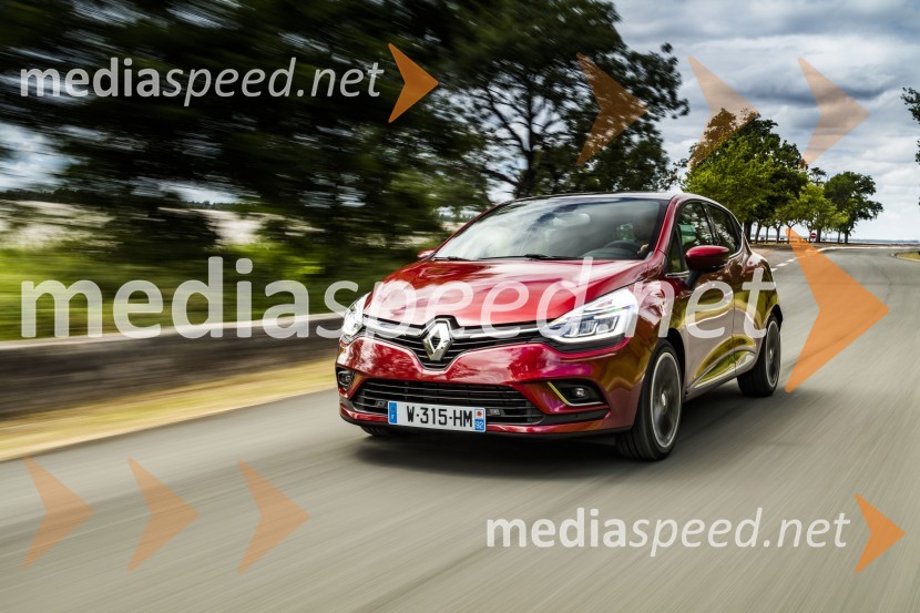 Renault Clio: naša zgodba in zgodbe miljonov kupcev
