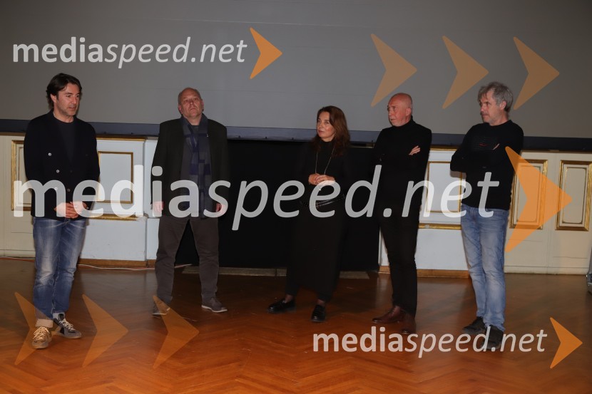  Edward Clug, umetniški direktor, Balet SNG Maribor;  Milko Lazar, skladatelj, pianist;  Nuša Ekar, scenaristka;  Božo Grlj, režiser;  Jure Nemec, direktor fotografije, ZFSUživajte, oder je vaš, predpremiera dokumentarnega filma v SNG Maribor