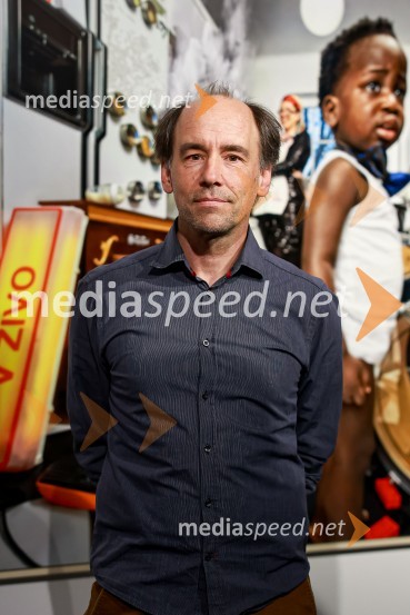  Peter Uhan, fotografOdprtje fotografske razstave Petra Uhana v Generali galeriji