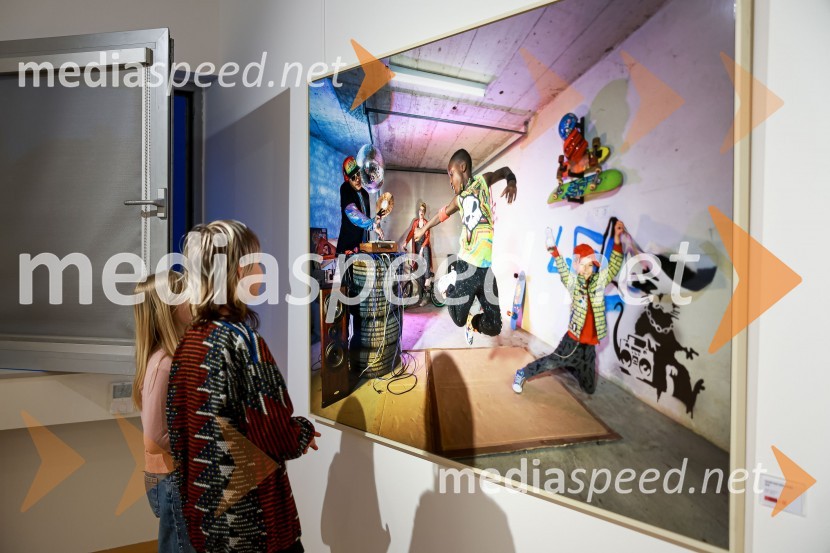 Odprtje fotografske razstave Petra Uhana v Generali galeriji