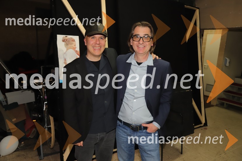  Nejc Gazvoda, filmski režiser in pisatelj;  Aleksandar  Popovski, režiser, umetniški direktor Drame SNG MariborKako sem se naučila voziti, premiera drame v SNG Maribor