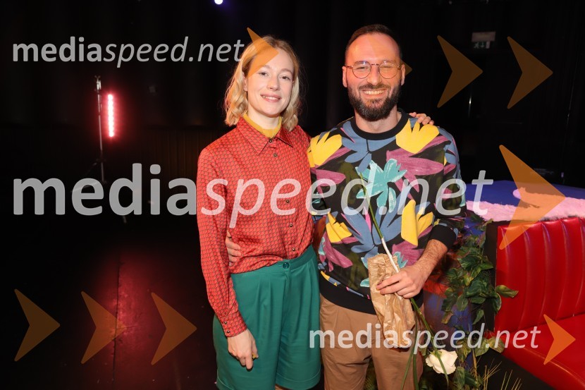  Julija Klavžar, igralka;  Darjan Mihajlovič Cerar, scenografKako sem se naučila voziti, premiera drame v SNG Maribor