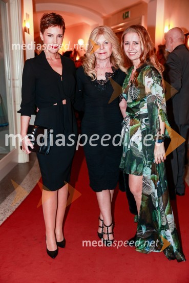  Tanja Matko, avtorica in urednica www.planet-lepote.com;  Darja Kuhar Kotnik, soustanoviteljica in podpredsednica Društva za zdravje naroda;  Darja Štravs Tisu, fotografinjaLjubezen, premiera baleta v SNG Opera in balet Ljubljana