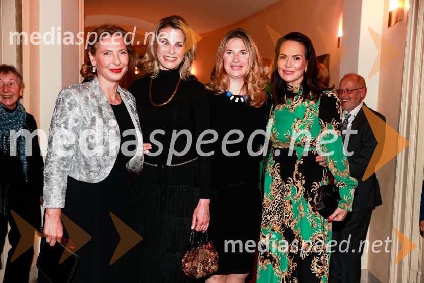  ... ; dr. Tinkara Srnovršnik, ginekologinja;  Barbara Čepirlo Čičigoj, odnosi z javnostjo Opera in Balet Ljubljana;  ... Ljubezen, premiera baleta v SNG Opera in balet Ljubljana