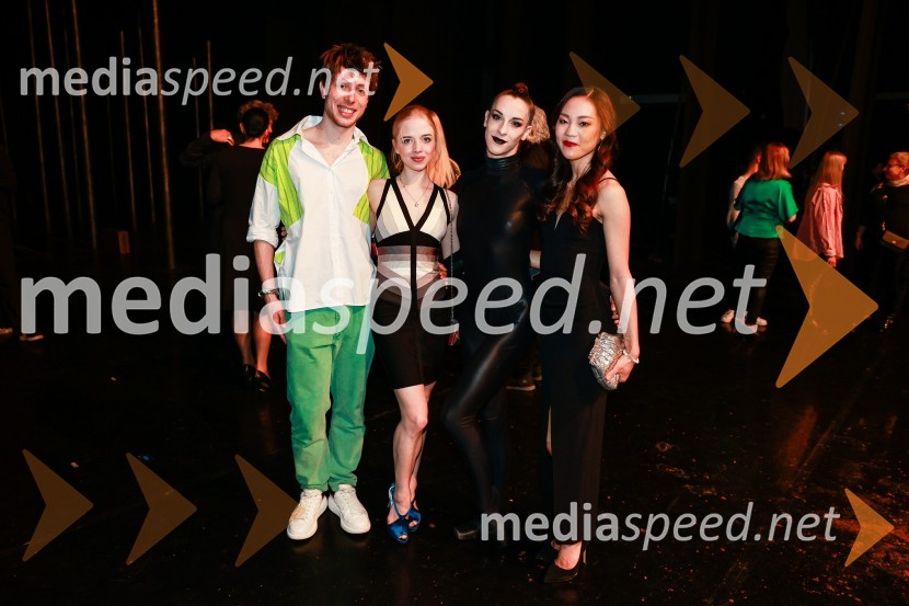  ... ;  ... ;  Tasja Šarler, baletna plesalka;  Marin Ino, balerinaLjubezen, premiera baleta v SNG Opera in balet Ljubljana