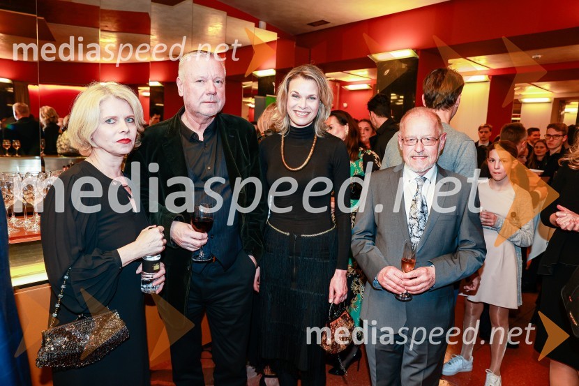  Natalija Ravter;  Staš Ravter, direktor SNG Opera in balet Ljubljana; dr. Tinkara Srnovršnik, ginekologinja;  Ivan Pal, nekdanji poslovni vodja programa ljubljanske OpereLjubezen, premiera baleta v SNG Opera in balet Ljubljana