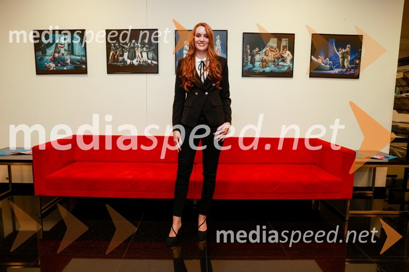 Sanja Valentin, premiera glasbeno - plesne komedije v Gledališču Koper