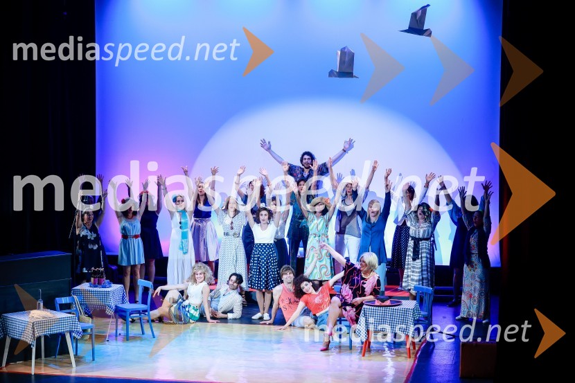 Sanja Valentin, premiera glasbeno - plesne komedije v Gledališču Koper