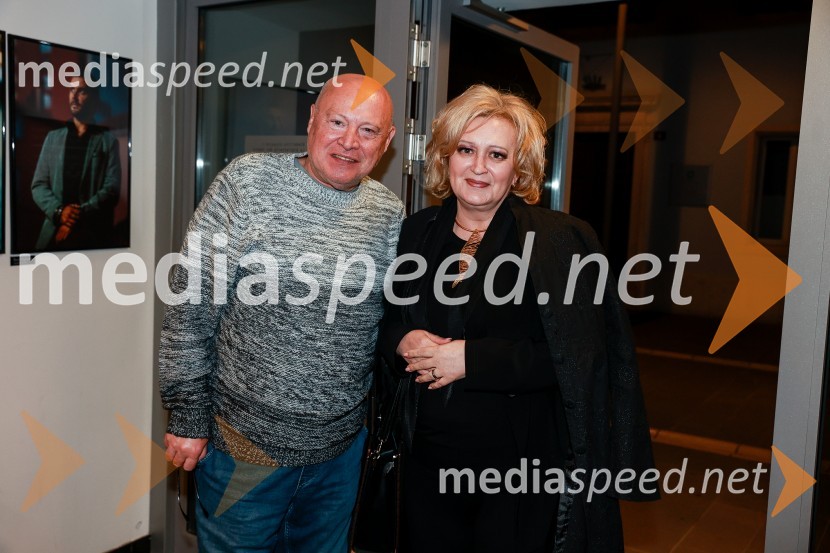  Nace Junkar, operni pevec;  Ksenija Benedetti, nekdanja šefinja državnega protokola RSSanja Valentin, premiera glasbeno - plesne komedije v Gledališču Koper