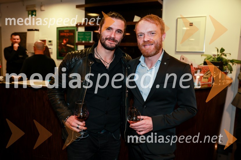  Blaž Popovski, igralec;  Rok  Matek, igralecSanja Valentin, premiera glasbeno - plesne komedije v Gledališču Koper