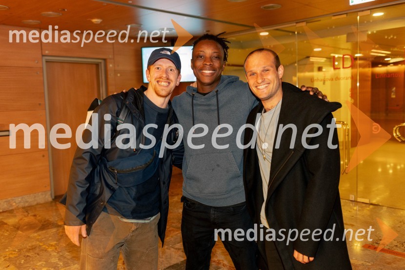 Wim Vandekeybus / Ultima Vez & KVS: roke se ne dotikajo tvojega dragocenega mene, plesna predstava v Cankarjevem domu