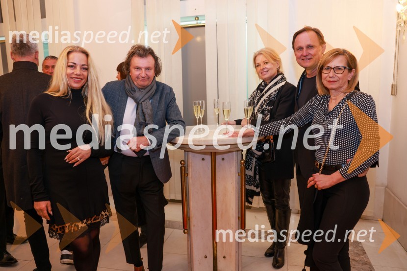  Maša Potkonjak Korošec, odvetnica;  Dušan Korošec, odvetnik;  Bernarda Lesjak ; dr. Samo Peter Medved,  podžupan, Mestna občina Maribor ;  Duška MedvedMYTH, RAIN DOGS, APERTURE, baletni triptih, premiera v SNG Maribor