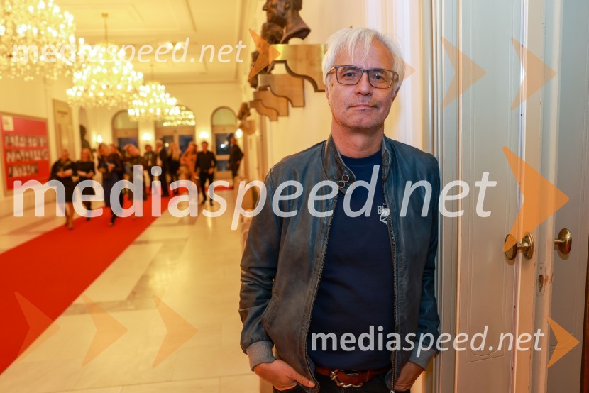  Rok Vilčnik, pisatelj, dramatik, glasbenikMYTH, RAIN DOGS, APERTURE, baletni triptih, premiera v SNG Maribor