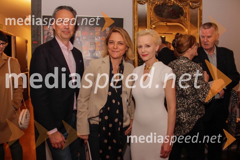  Tomislav  Čizmić, predsednik uprave, Mercator d.d.;  ... ;  Polona  Juh, igralkaŠe vedno Alice, premiera drame v SNG Ljubljana