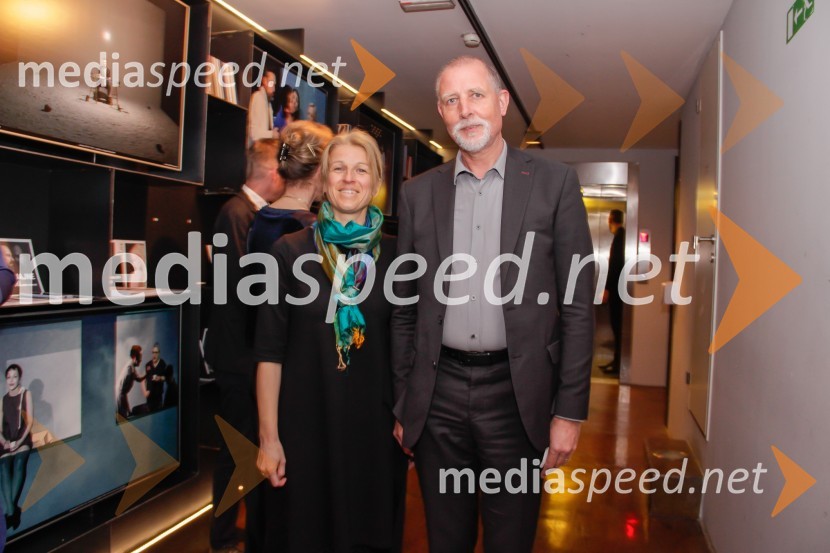  ... ; prof. dr. Gregor Majdič, endokrinologŠe vedno Alice, premiera drame v SNG Ljubljana