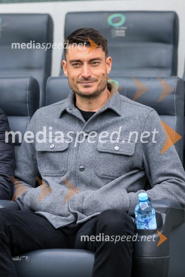  Albert Riera, trener NK OlimpijaNogometni derbi Olimpija - Maribor