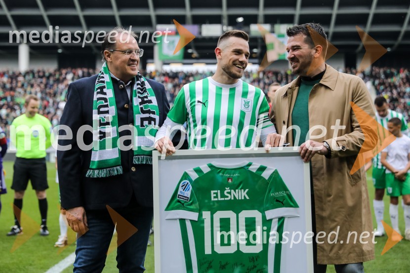  ... ;  Timi Max Elšnik, nogometaš, NK Olimpija;  ... Nogometni derbi Olimpija - Maribor