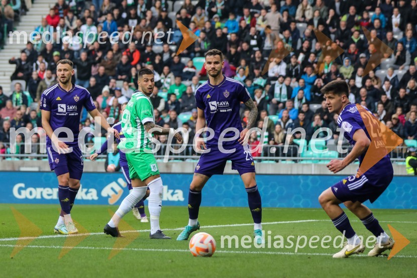  Max  Watson, nogometaš, NK Maribor;  ... ;  Luka Uskoković, nogometaš, NK Maribor;  Sven Karić, nogometaš, NK MariborNogometni derbi Olimpija - Maribor