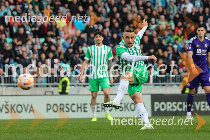  Timi Max Elšnik, nogometaš, NK OlimpijaNogometni derbi Olimpija - Maribor