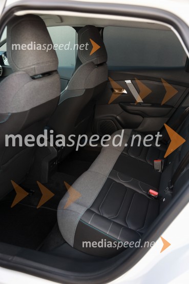 Novi Citroën C4 X in ë-C4 X, novinarska konferenca