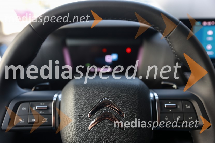 Novi Citroën C4 X in ë-C4 X, novinarska konferenca