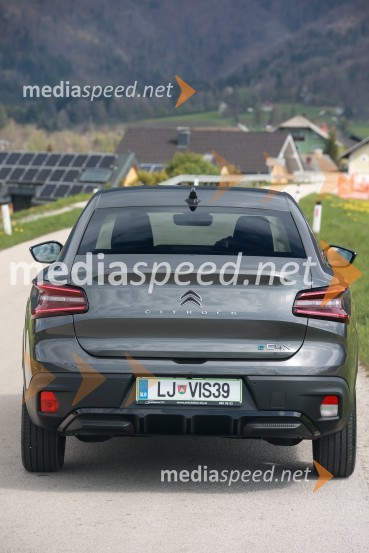 Novi Citroën C4 X in ë-C4 X, novinarska konferenca