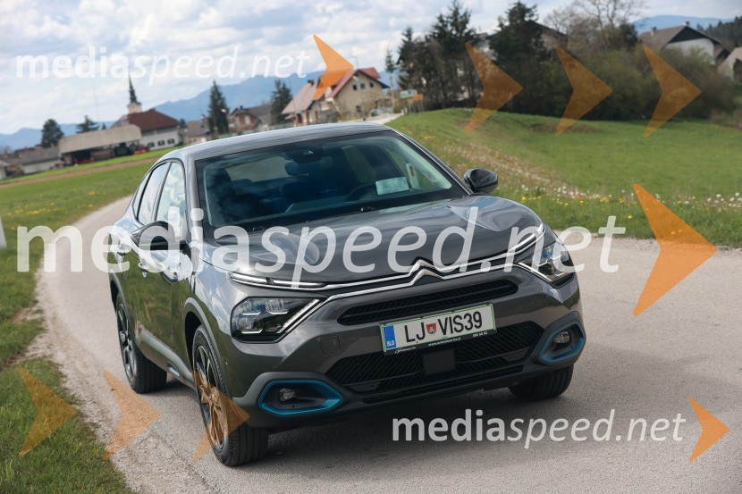 Novi Citroën C4 X in ë-C4 X, novinarska konferenca