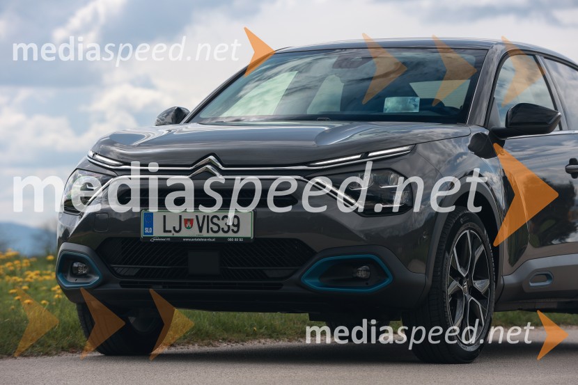 Novi Citroën C4 X in ë-C4 X, novinarska konferenca