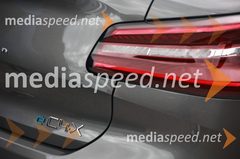 Novi Citroën C4 X in ë-C4 X, novinarska konferenca