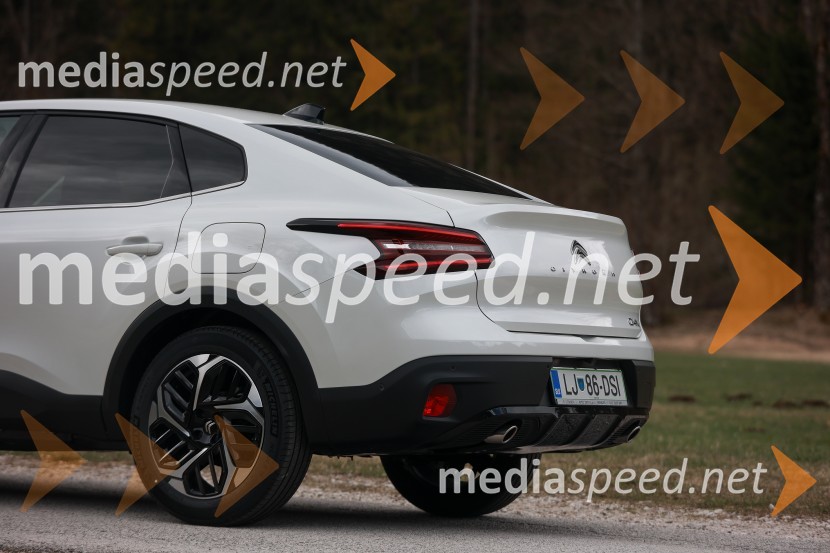 Novi Citroën C4 X in ë-C4 X, novinarska konferenca