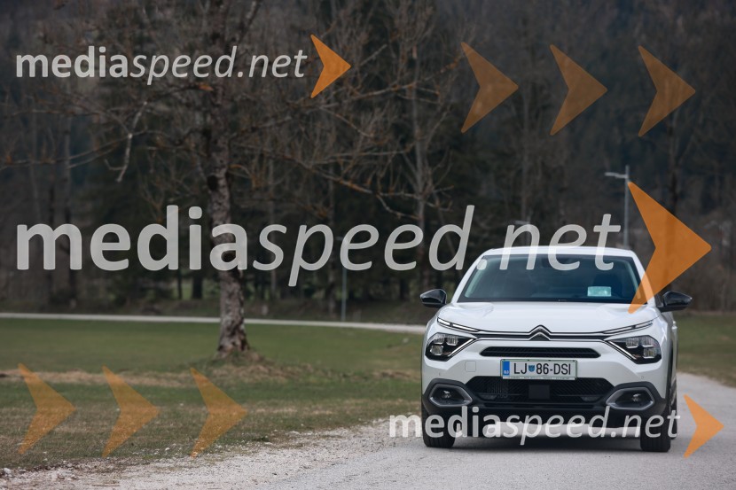 Novi Citroën C4 X in ë-C4 X, novinarska konferenca