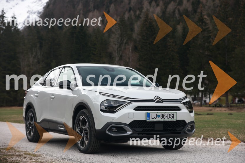 Novi Citroën C4 X in ë-C4 X, novinarska konferenca