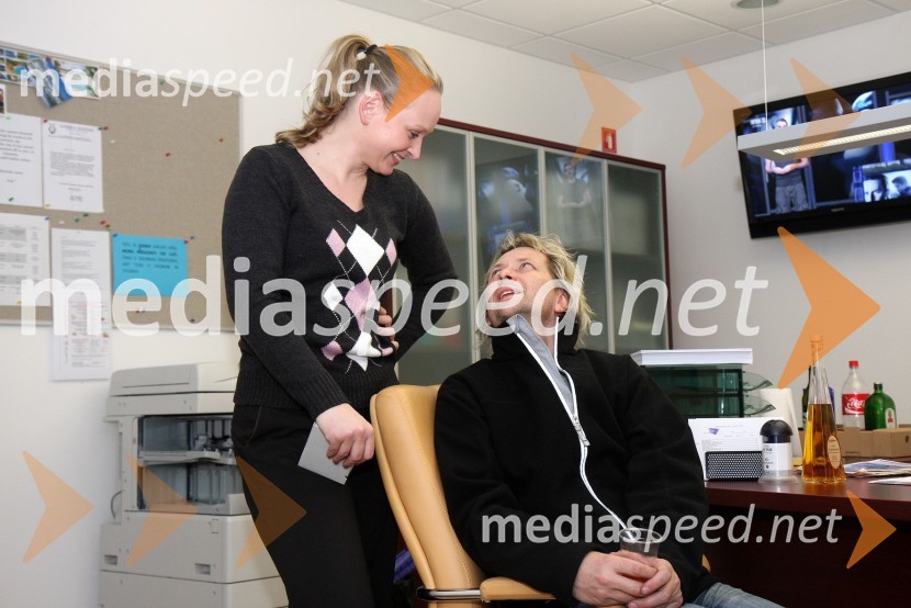 Barbara Jert, novinarka RTS in Leon Markovič, MediavoiceRdeča preproga s Sebastianom, snemanje oddaje