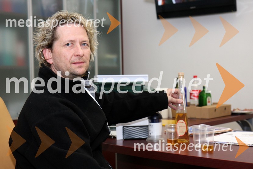 Leon Markovič, MediavoiceRdeča preproga s Sebastianom, snemanje oddaje