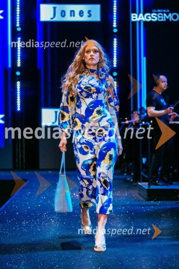  Vladlena Salyayeva, manekenka, Miss fotogeničnosti 2021VIP modno doživetje v Citycentru Celje