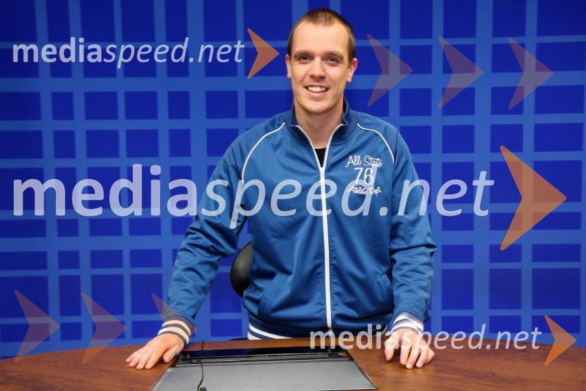 Mate Brodar, član DaPhenomenaRdeča preproga s Sebastianom, snemanje oddaje